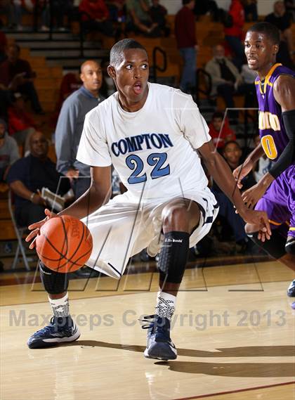 Thumbnail 3 in Compton vs. Lynwood (Jim Harris Memorial) photogallery.