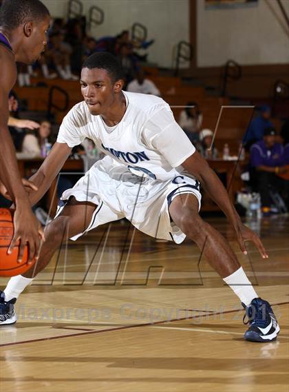 Thumbnail 3 in Compton vs. Lynwood (Jim Harris Memorial) photogallery.