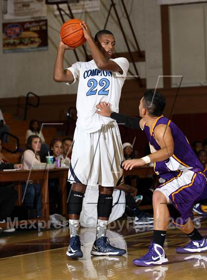 Thumbnail 3 in Compton vs. Lynwood (Jim Harris Memorial) photogallery.