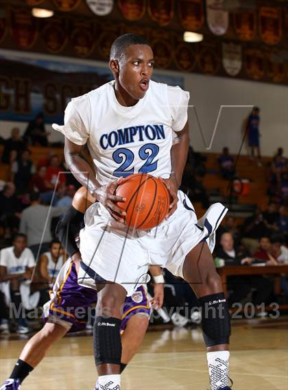 Thumbnail 1 in Compton vs. Lynwood (Jim Harris Memorial) photogallery.
