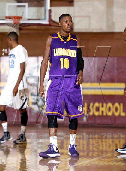 Thumbnail 2 in Compton vs. Lynwood (Jim Harris Memorial) photogallery.