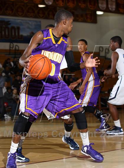 Thumbnail 3 in Compton vs. Lynwood (Jim Harris Memorial) photogallery.
