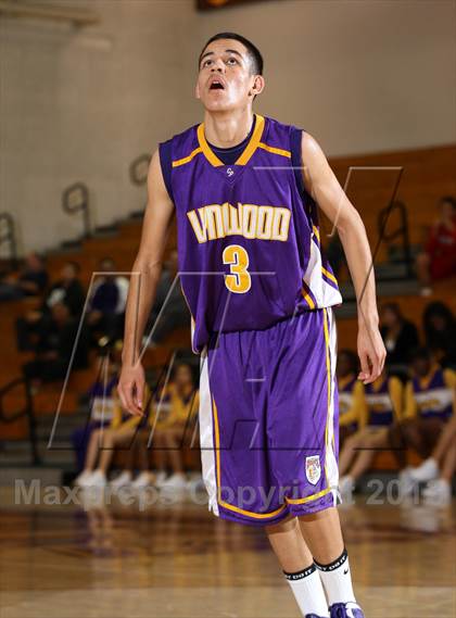 Thumbnail 2 in Compton vs. Lynwood (Jim Harris Memorial) photogallery.