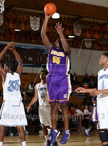 Thumbnail 1 in Compton vs. Lynwood (Jim Harris Memorial) photogallery.