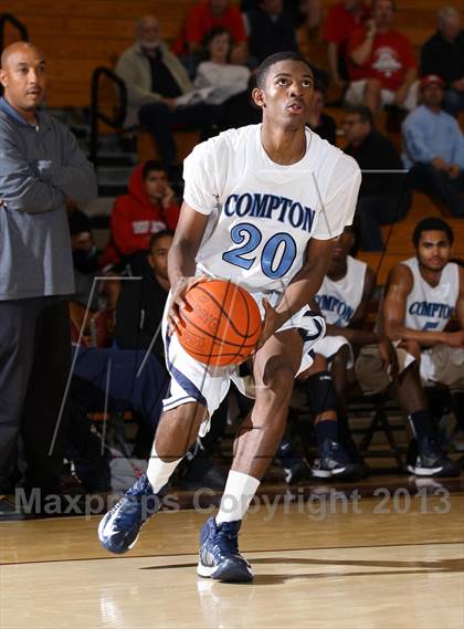 Thumbnail 1 in Compton vs. Lynwood (Jim Harris Memorial) photogallery.
