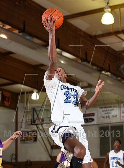 Thumbnail 3 in Compton vs. Lynwood (Jim Harris Memorial) photogallery.