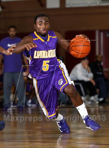 Thumbnail 2 in Compton vs. Lynwood (Jim Harris Memorial) photogallery.
