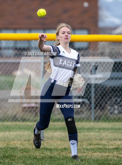 Thumbnail 2 in Skyline @ West Jordan photogallery.