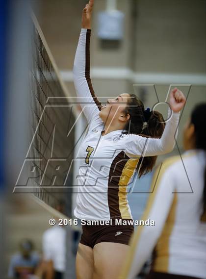 Thumbnail 1 in Reseda @ Kennedy  photogallery.