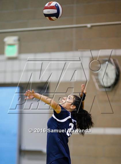 Thumbnail 1 in Reseda @ Kennedy  photogallery.