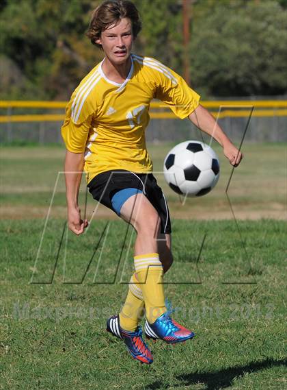 Thumbnail 3 in Golden Sierra @ Encina Prep photogallery.