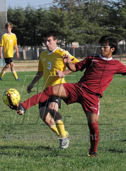 Thumbnail 3 in Golden Sierra @ Encina Prep photogallery.