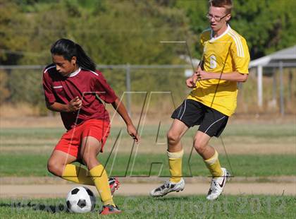 Thumbnail 1 in Golden Sierra @ Encina Prep photogallery.