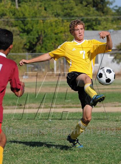 Thumbnail 2 in Golden Sierra @ Encina Prep photogallery.
