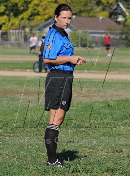 Thumbnail 2 in Golden Sierra @ Encina Prep photogallery.