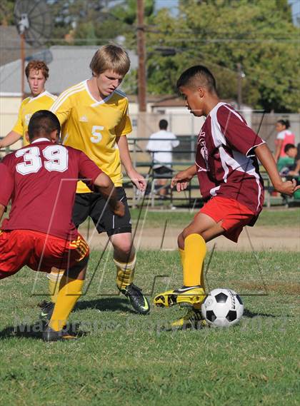 Thumbnail 1 in Golden Sierra @ Encina Prep photogallery.
