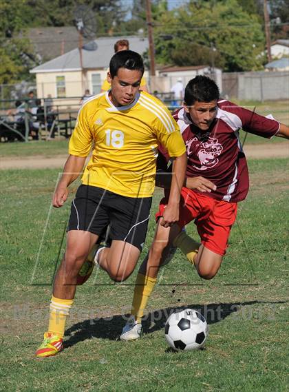 Thumbnail 3 in Golden Sierra @ Encina Prep photogallery.