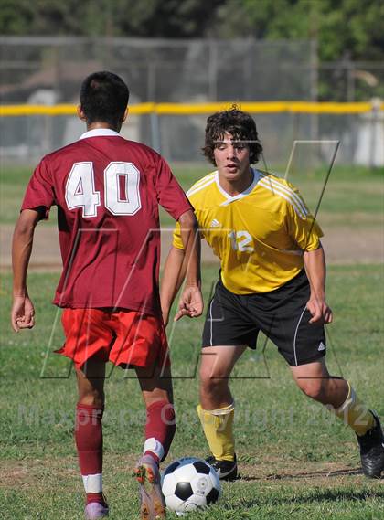 Thumbnail 1 in Golden Sierra @ Encina Prep photogallery.