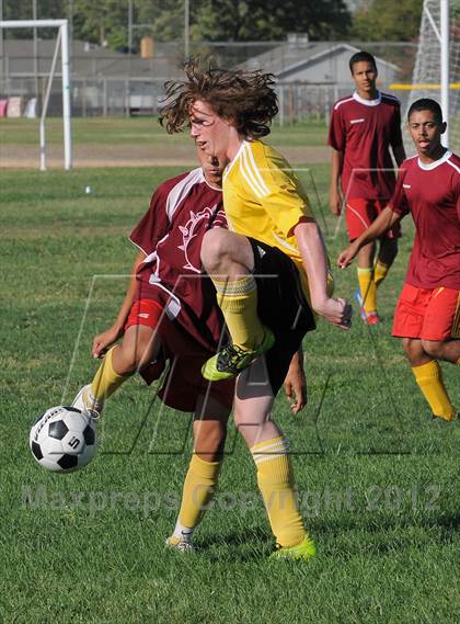 Thumbnail 2 in Golden Sierra @ Encina Prep photogallery.