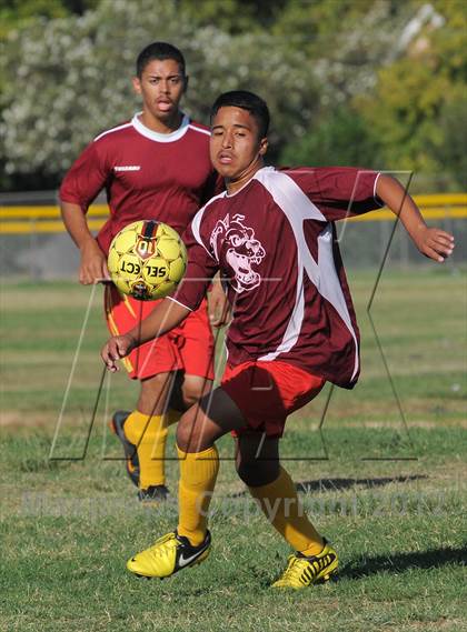Thumbnail 2 in Golden Sierra @ Encina Prep photogallery.