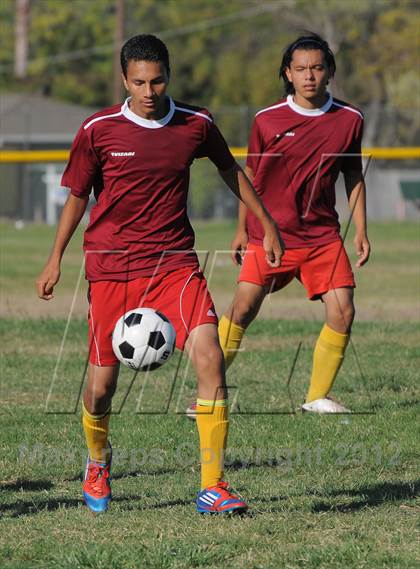 Thumbnail 3 in Golden Sierra @ Encina Prep photogallery.