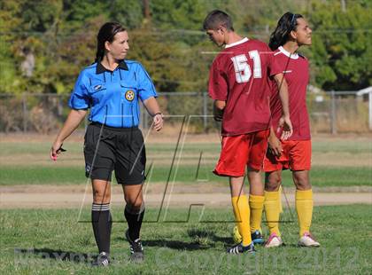 Thumbnail 1 in Golden Sierra @ Encina Prep photogallery.