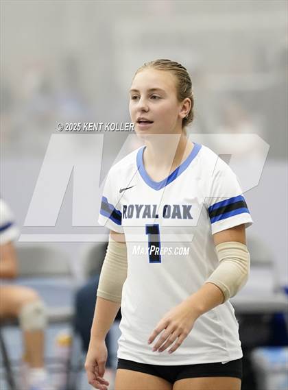 Thumbnail 2 in Stoney Creek vs. Royal Oak (Motor City Power Series) photogallery.