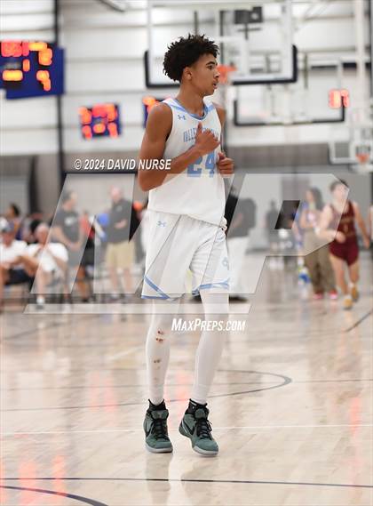 Thumbnail 1 in Oaks Christian vs Valley Christian (California Live) photogallery.