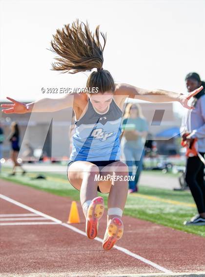 Thumbnail 3 in UC Track Classic (Day 1) photogallery.