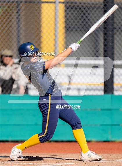 Thumbnail 1 in Silver Creek @ Milpitas photogallery.