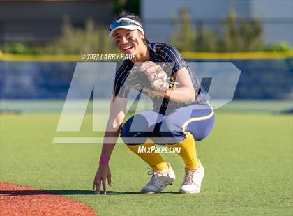 Thumbnail 1 in Silver Creek @ Milpitas photogallery.