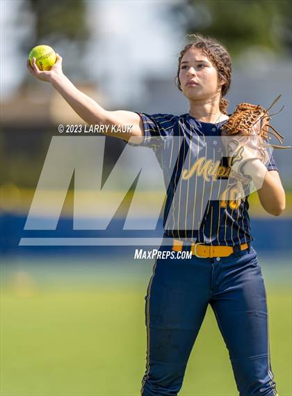 Thumbnail 3 in Silver Creek @ Milpitas photogallery.