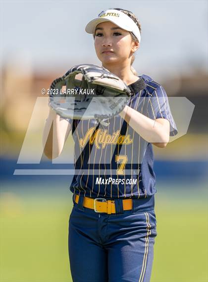 Thumbnail 3 in Silver Creek @ Milpitas photogallery.