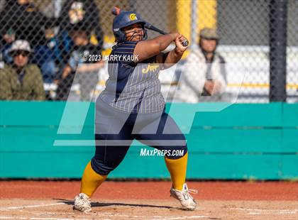 Thumbnail 1 in Silver Creek @ Milpitas photogallery.