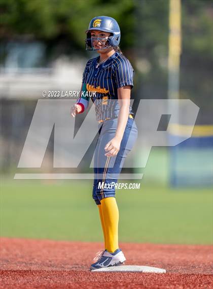 Thumbnail 3 in Silver Creek @ Milpitas photogallery.
