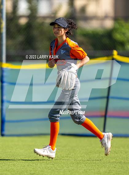 Thumbnail 1 in Silver Creek @ Milpitas photogallery.