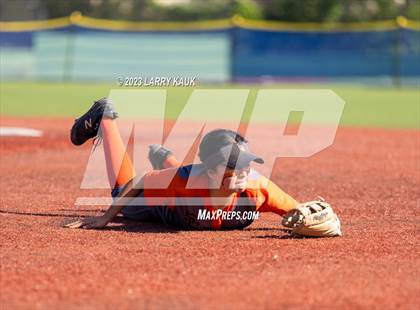 Thumbnail 2 in Silver Creek @ Milpitas photogallery.