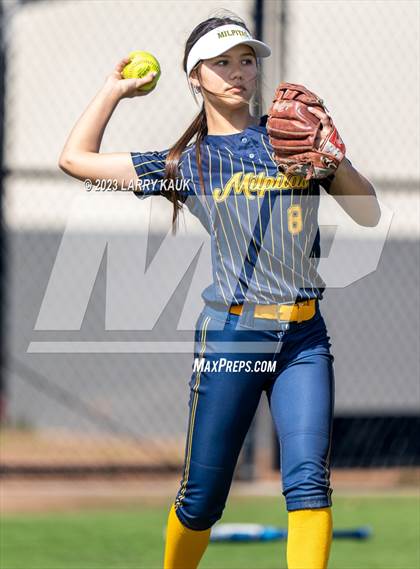 Thumbnail 2 in Silver Creek @ Milpitas photogallery.