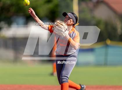 Thumbnail 1 in Silver Creek @ Milpitas photogallery.