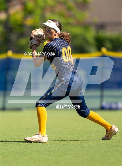 Thumbnail 1 in Silver Creek @ Milpitas photogallery.