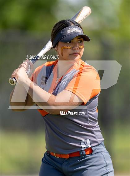 Thumbnail 1 in Silver Creek @ Milpitas photogallery.