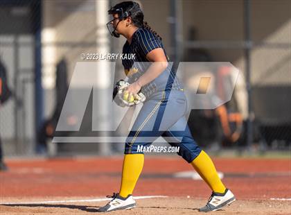 Thumbnail 2 in Silver Creek @ Milpitas photogallery.