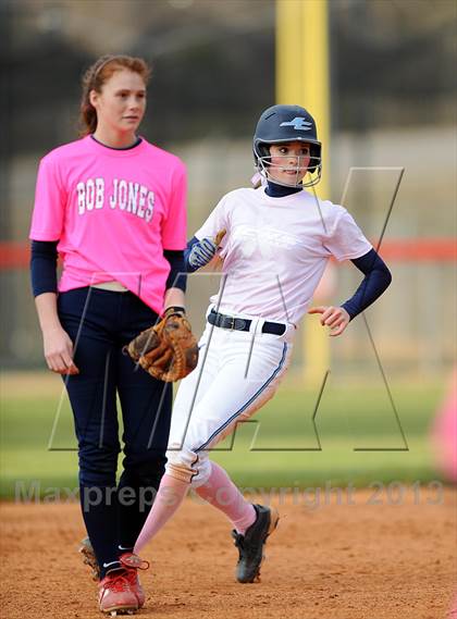 Thumbnail 3 in Bob Jones vs. James Clemens photogallery.