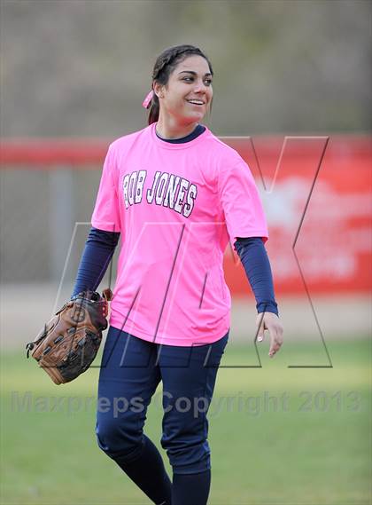 Thumbnail 1 in Bob Jones vs. James Clemens photogallery.