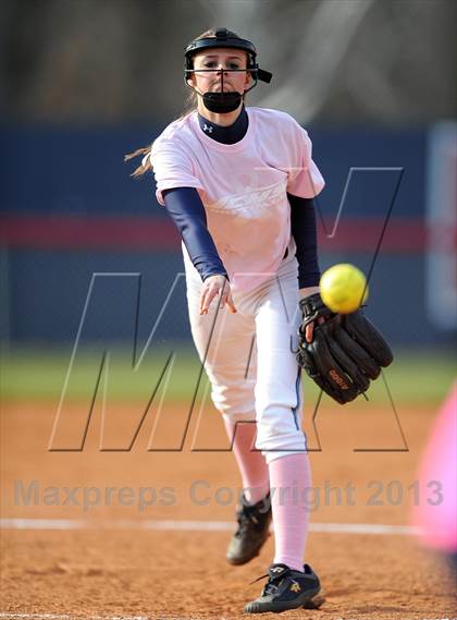 Thumbnail 1 in Bob Jones vs. James Clemens photogallery.