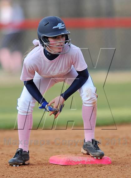 Thumbnail 1 in Bob Jones vs. James Clemens photogallery.
