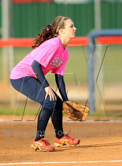 Thumbnail 2 in Bob Jones vs. James Clemens photogallery.