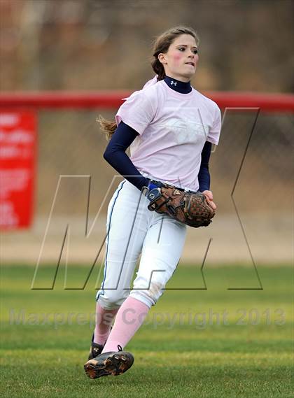 Thumbnail 1 in Bob Jones vs. James Clemens photogallery.