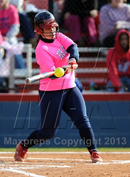 Thumbnail 1 in Bob Jones vs. James Clemens photogallery.