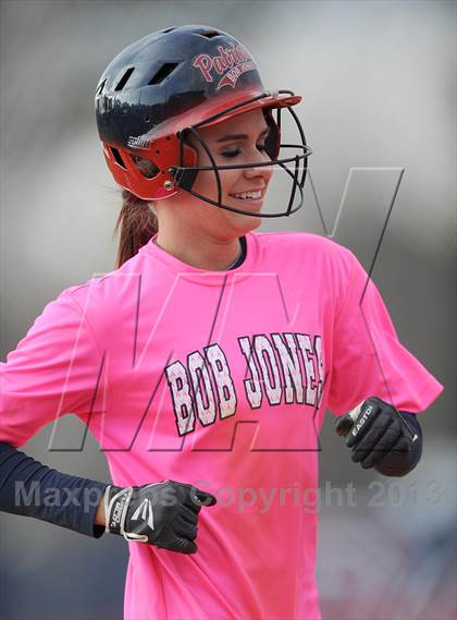 Thumbnail 2 in Bob Jones vs. James Clemens photogallery.